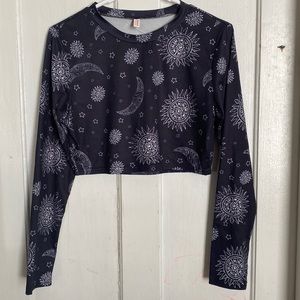 NWOT Astral Long-sleeve Crop Top